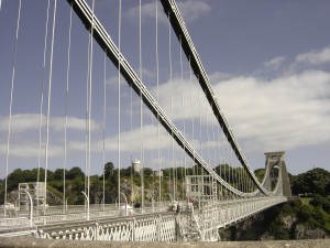 Podul suspendat de la Bristol (Clifton Suspension Bridge) proiectat de Isambard Kingdom Brunel
